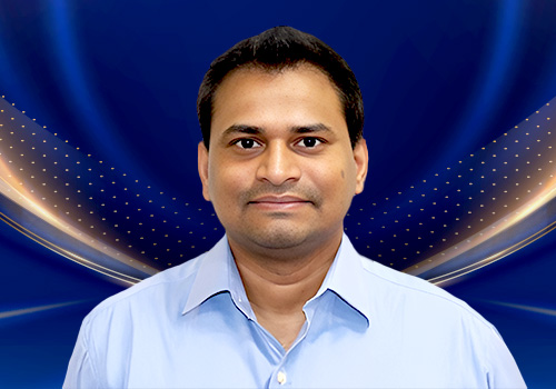 Real-Time Tracker: Elevating the Passenger Journey Through Design and Real-Time Innovation